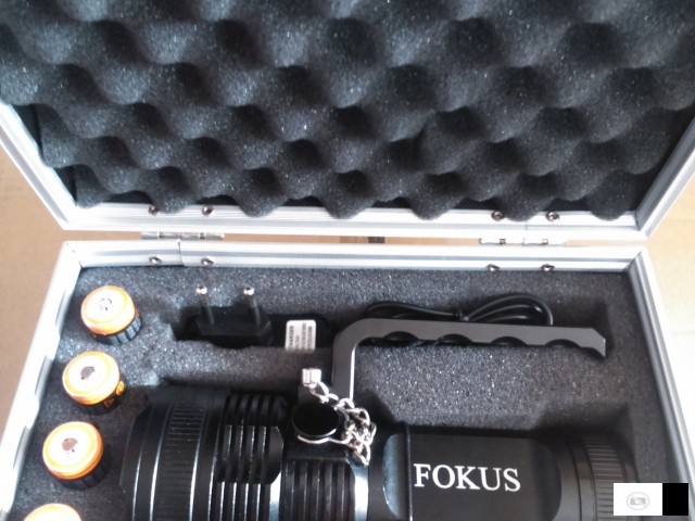 Naj Mokno Do Sega -bateriska Lamba-