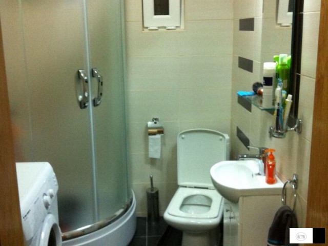 Се продава стан во строг центар кај НИП Нова Макед