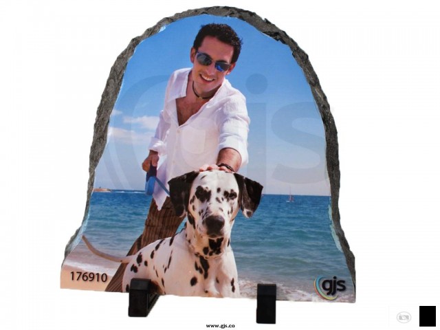 Вашите фотографии на украсен камен!!!