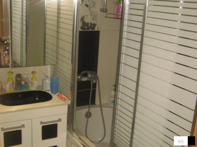 СЕ ПРОДАВА СТАН ВО Н.ЛИСИЧЕ 