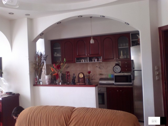 Prodavam Trosoben Stan Vo Strog Centar Na Ohrid