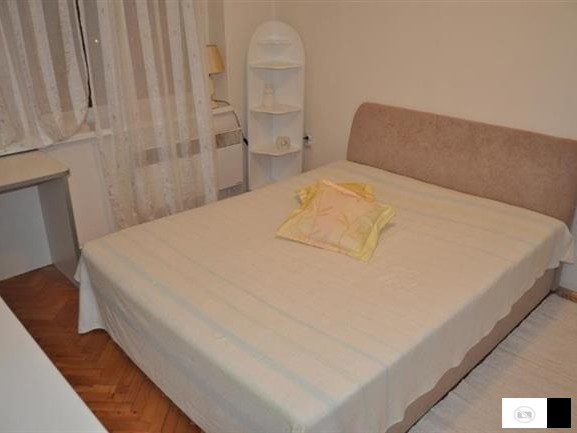 Izdavam Namesten Stan