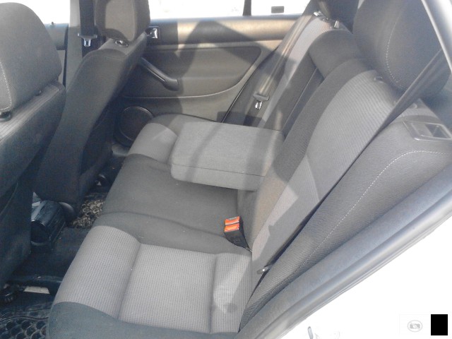 Vw Golf 5 1.9tdi 105ks -05 Perfekten