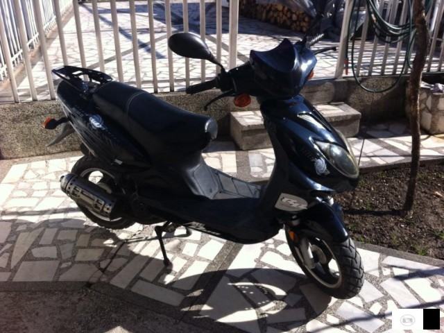 Skuter 125 Cc 2010 God Prv Gazda Zamena 