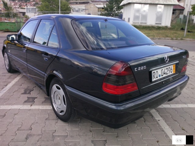 Mercedes C220 Cdi 2000g. Odlicen