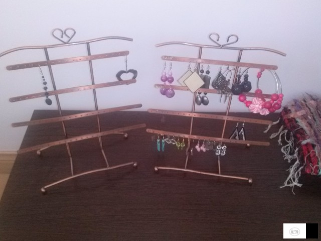 Ukrasni Stalaci Za Obetki