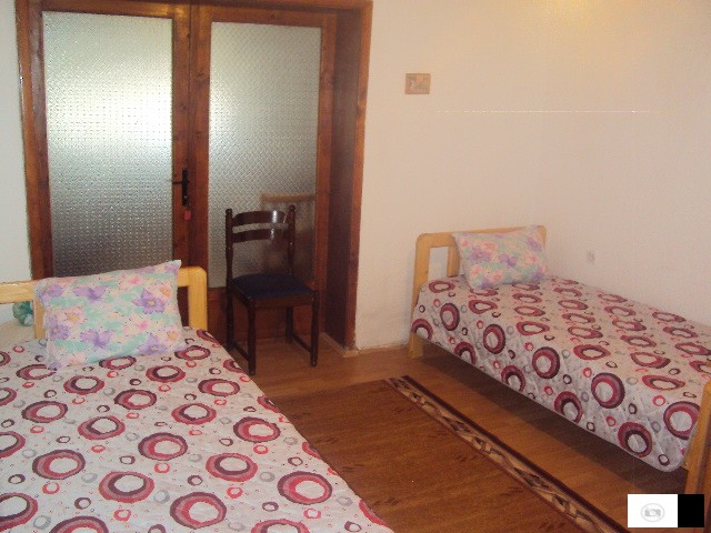 СМЕСТУВАЊЕ ОХРИД-300 ДЕН.УДОБНО ЕВТИНО РЕЗЕРВИРАЈ!