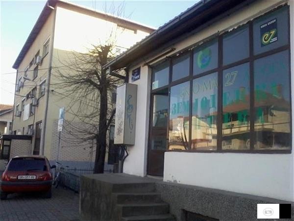 Се издава дуќан