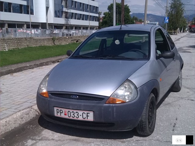 Продавам Ford Ka