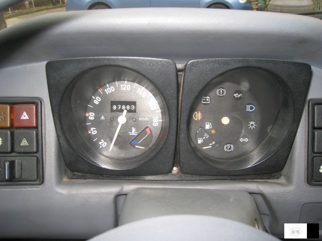 Prodavam Yugo Koral 1.1i (prv Sopstvenik)