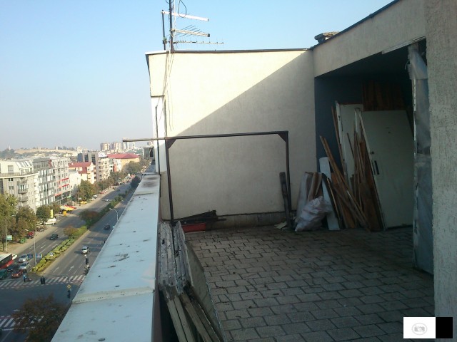 ПРОДАВАМ 3 СОБЕН СТАН БЛИЗУ ЦЕНТАР