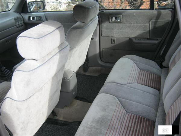 Chrysler Saratoga 2.5 Turbo Moze Zamena Dajte Ponu