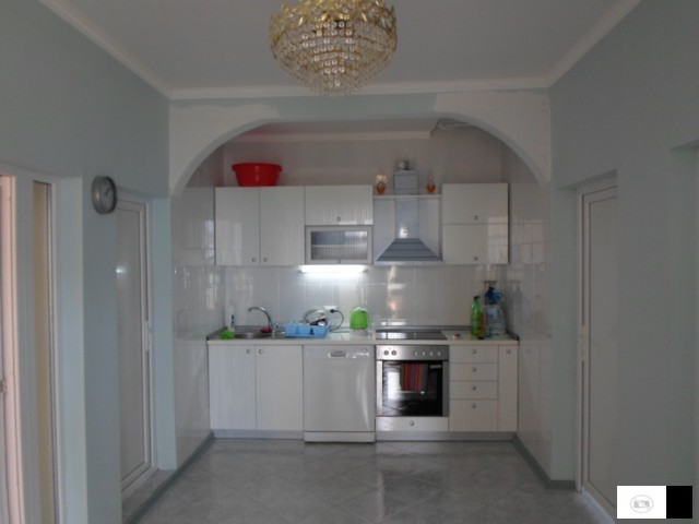 Se Prodava Sprat Od Kuka So Dukan