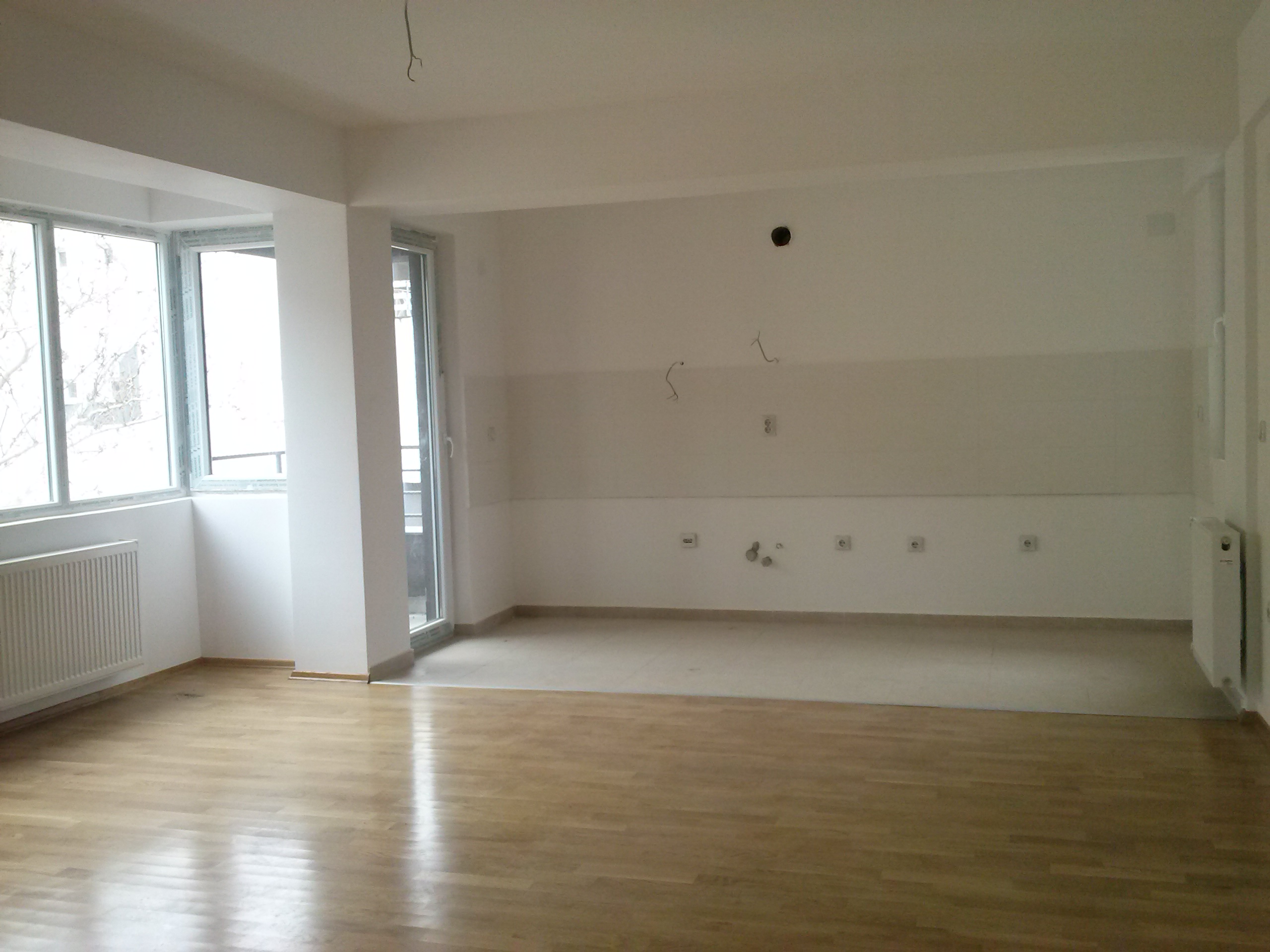 Се продава стан новоградба од 64m2 + 5m2 тераси.