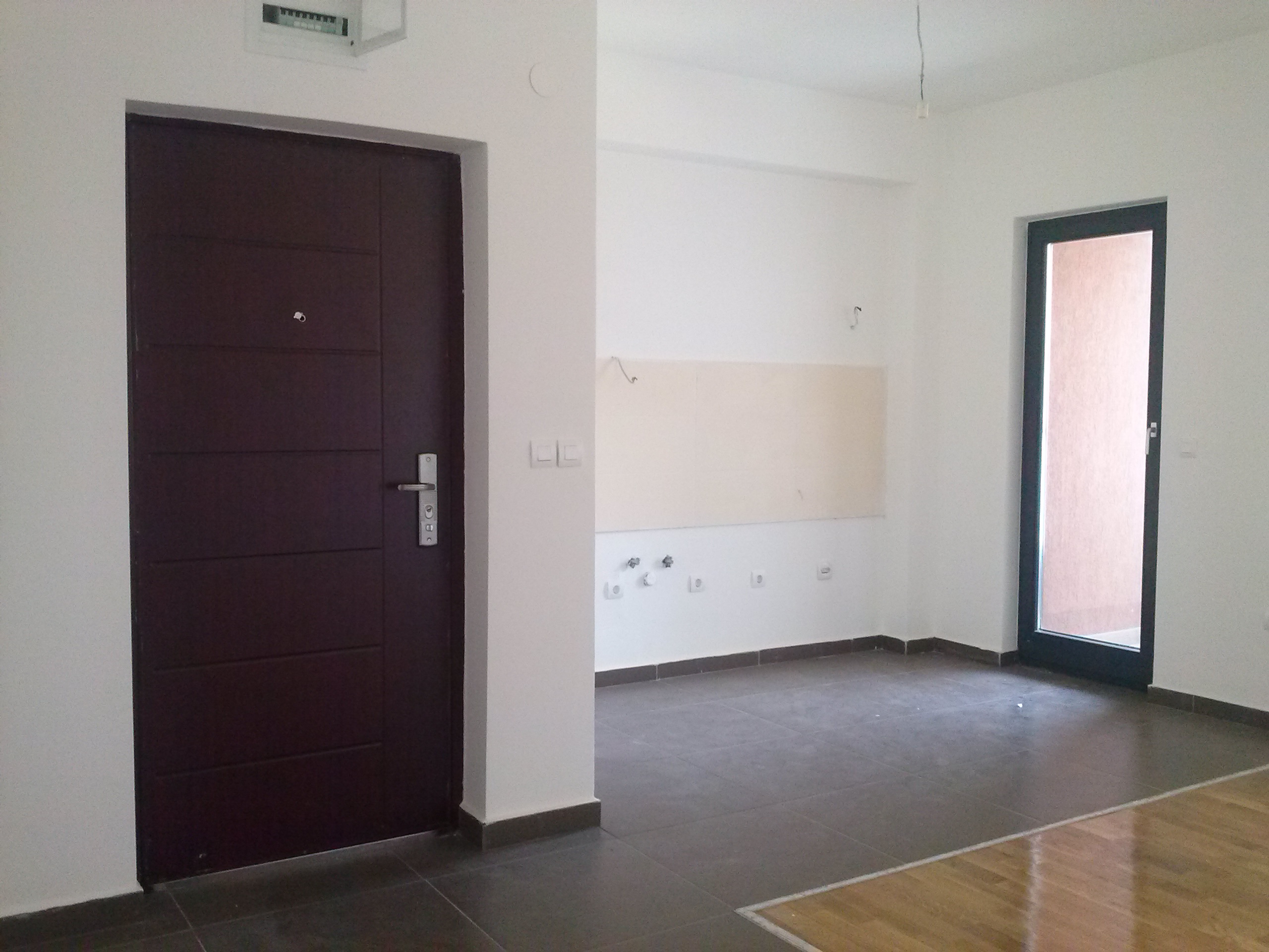 Се продава ексклузивен стан до Прецедателската Рез