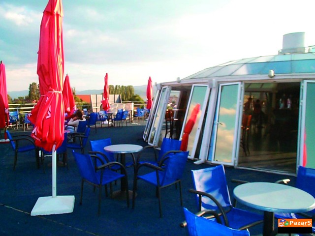 Se Prodava Trgovskiot Centat Coma Mol Struga