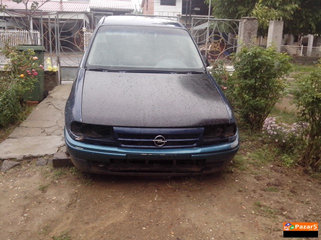 Se Prodava Opel Astra F 