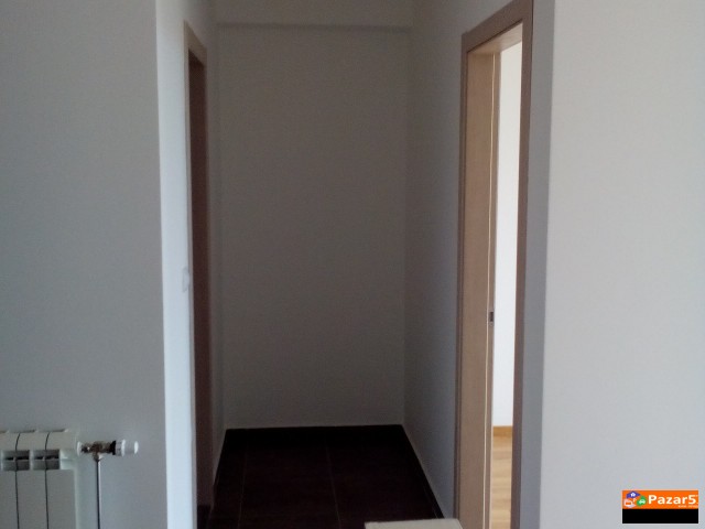 Se Izdavam Ne Opremen Stan