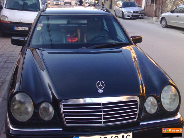 Mercedes E 300 Td-odlicen