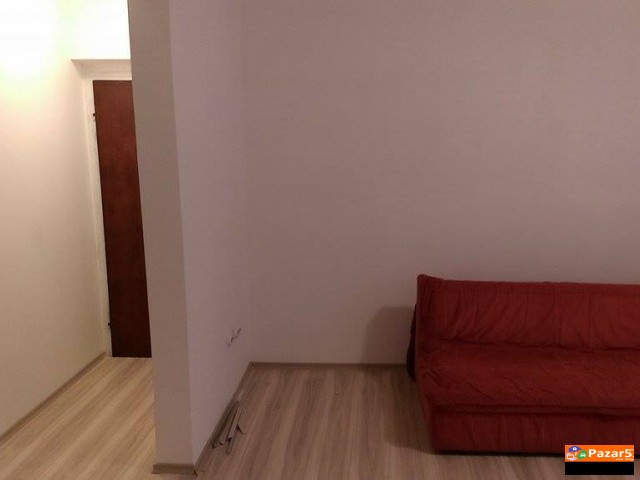 Stan Vo Kuka So Zaseben Vlez Vo Crnice