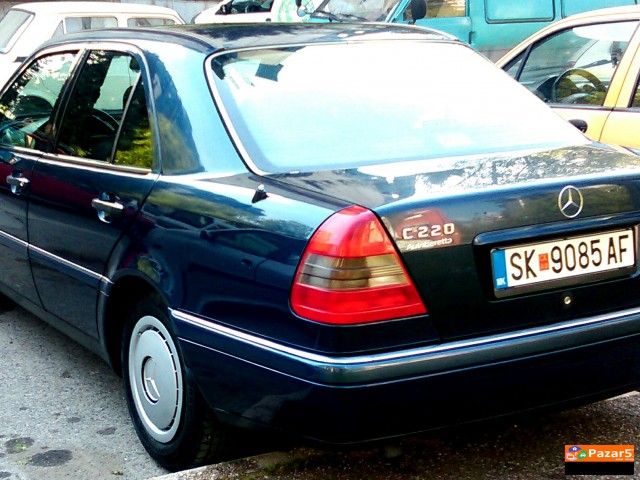 Mercedes C220d Elegance Full Oprema Registriran