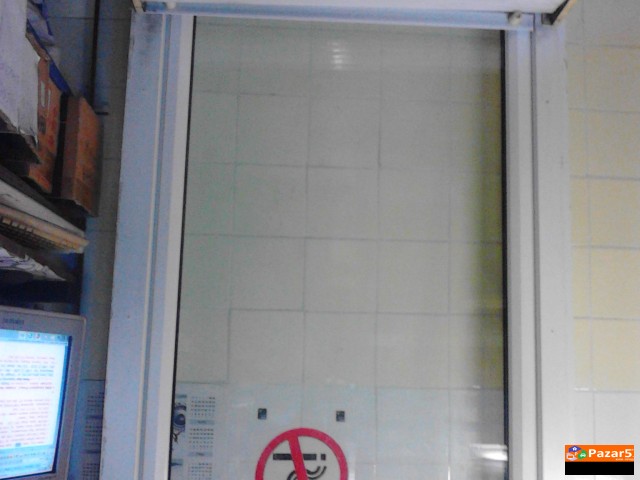 Rehau Pvc две врати со ролетна и прозор со ролетна