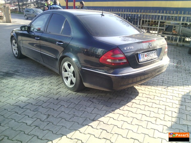 Mercedes E 270 Cdi Moze Zamena