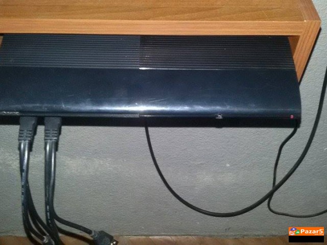 Se Prodavaat 5 Sony Ps3 So 16 Racki