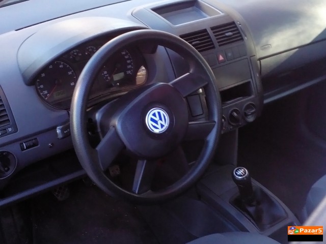 Se Prodava Wolksvagen Polo 1.2 2002g.