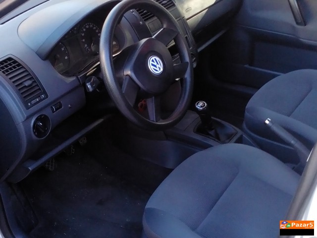 Se Prodava Wolksvagen Polo 1.2 2002g.