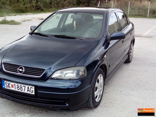 Opel Astra 
