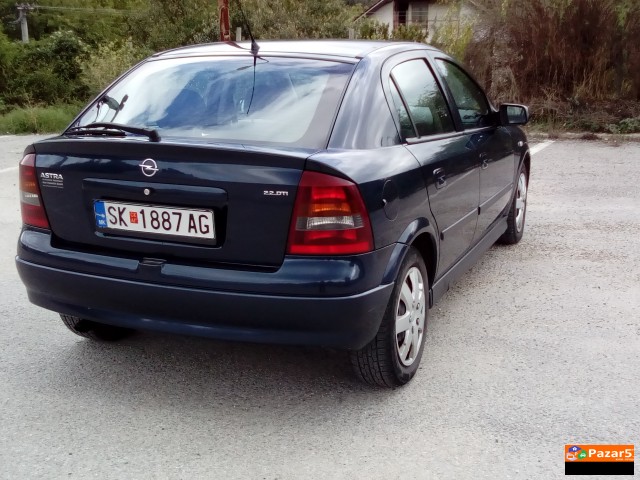 Opel Astra 