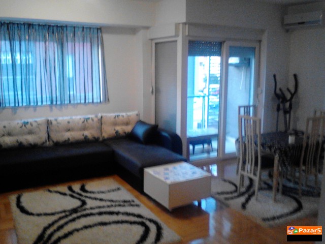 Se Izdava Stan Vo Novo Lisice