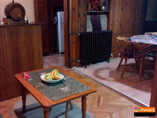 Се продава стан од 100 м2 и 12 м2 тераса -- Чешма