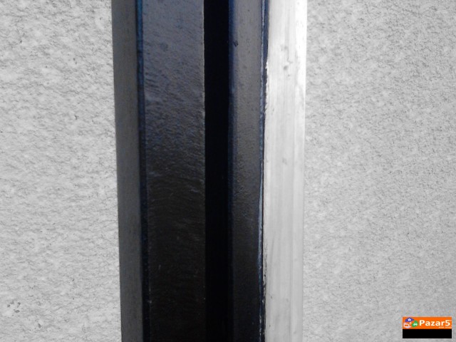 Vlezna Vrata Zelezna So Aluminiumski Profili Garaz