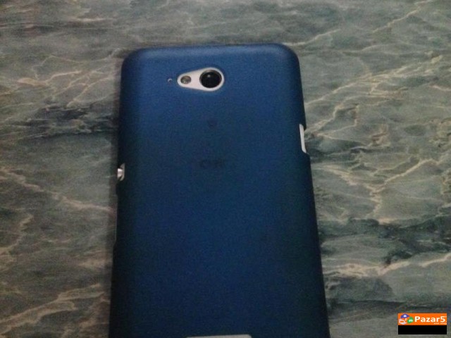 Продавам Sony Xperia E4g