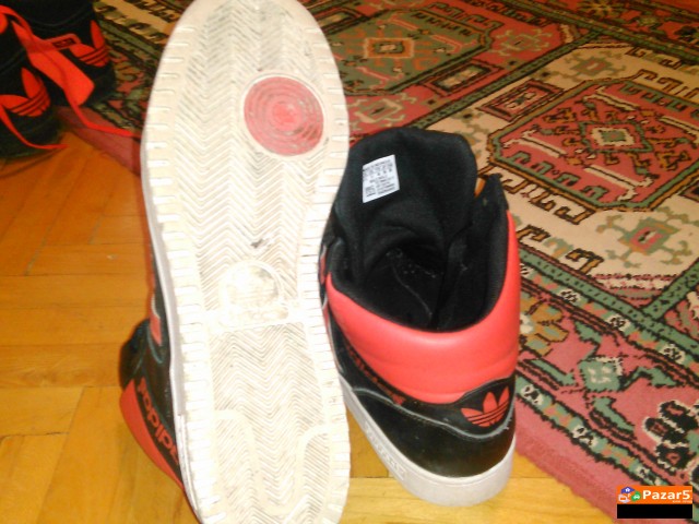 2 Para Adidas Gratis Papucinja I Kapce