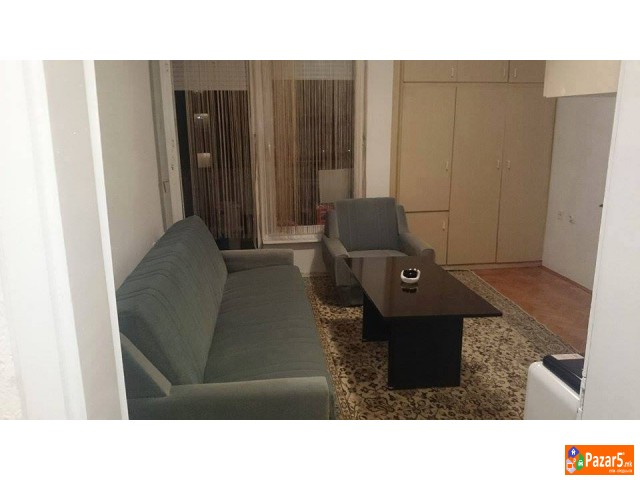 Се продава гарсоњера во населба сењак 3 