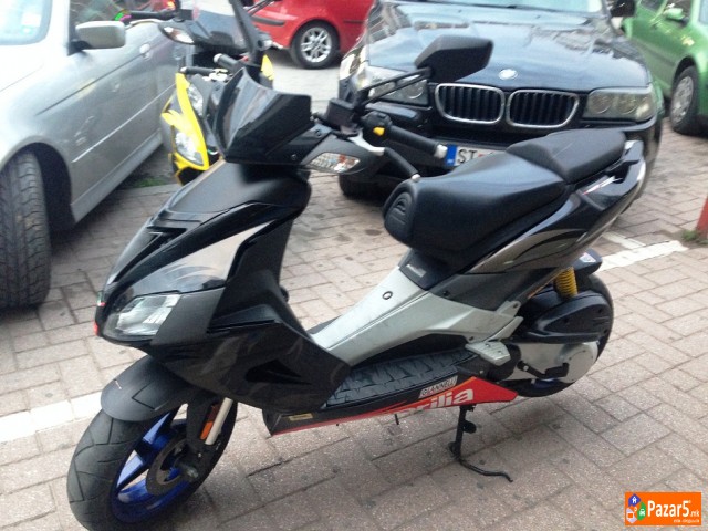 Aprilia Sr 2008 Moze I Zamena Za Aprilia 2015