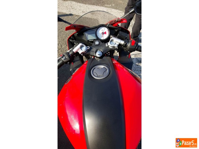 Yamaha R125