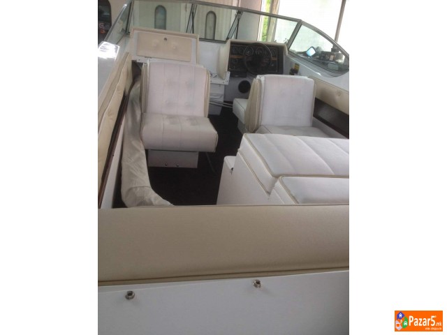 Se Prodava Gliser Za Podetalni Informacii Kon. Tel