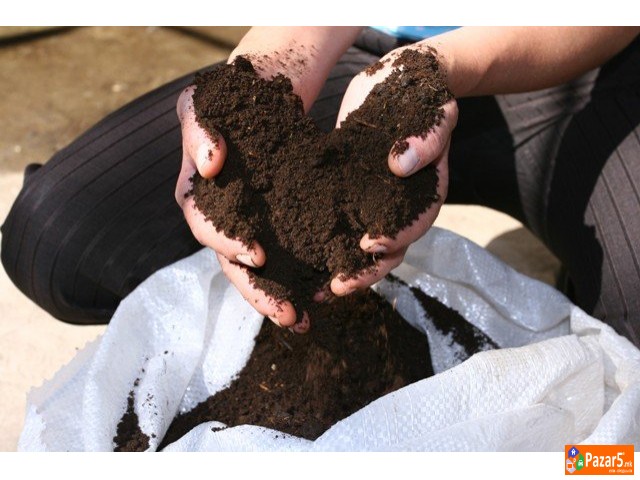 БИОХУМУС 100% ОРГАНСКО ЃУБРИВО