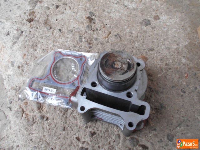 Se Prodava Delovi Za Kineski Skuter