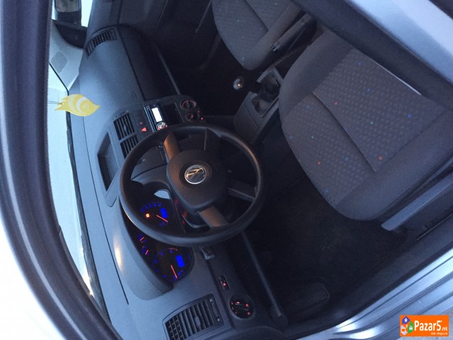 Se Prodava Vw Polo 1.2  2004 Uboz Germanija 