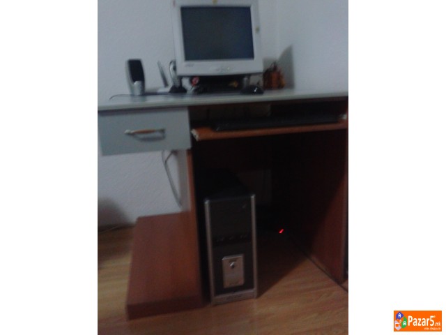 Prodavam Kompjuter Ddr2/512ram/80gbhd/