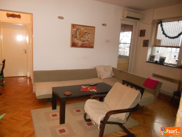 Реновиран стан