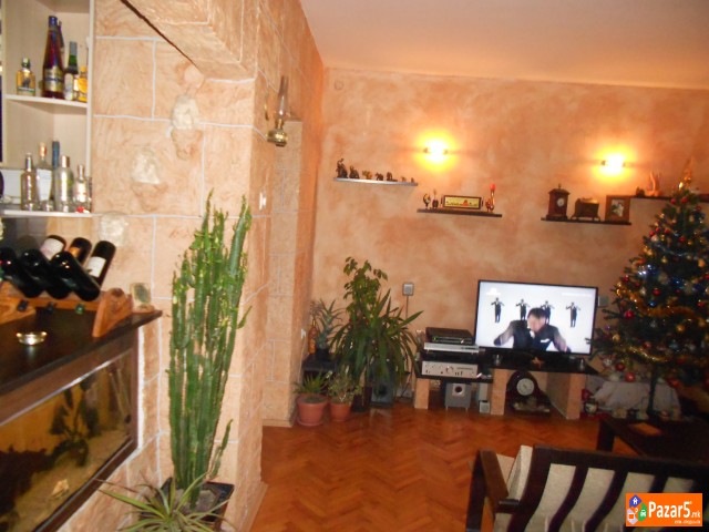 Реновиран стан