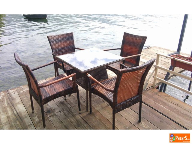 10 КОМПЛЕТИ СТОЛОВИ И МАСИ