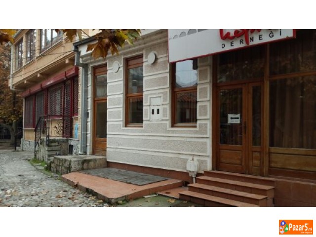 Izdavam Deloven Prostor Vo Centarot Na Stara Carsi