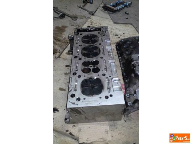 Delovi Mercedes C220 W203  2001g